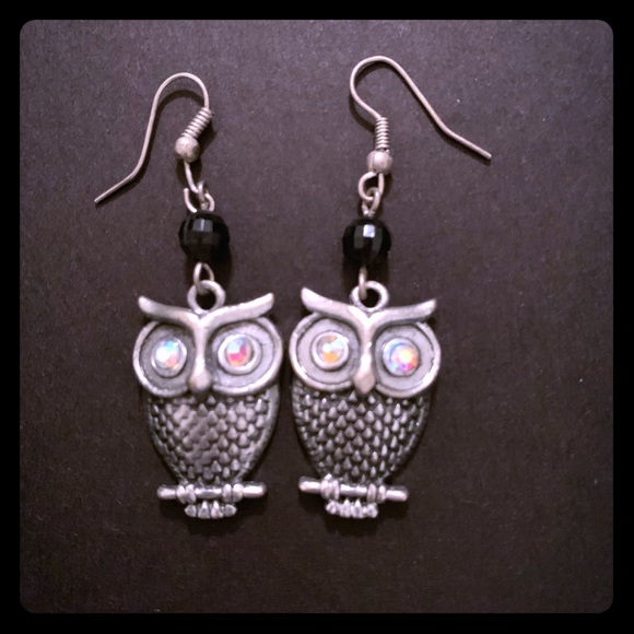 Owl Earrings - Picture 1 of 1